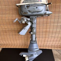 Evinrude Small Outboard Motor 