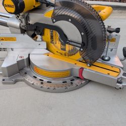 Dewalt Miter Saw  DWS779