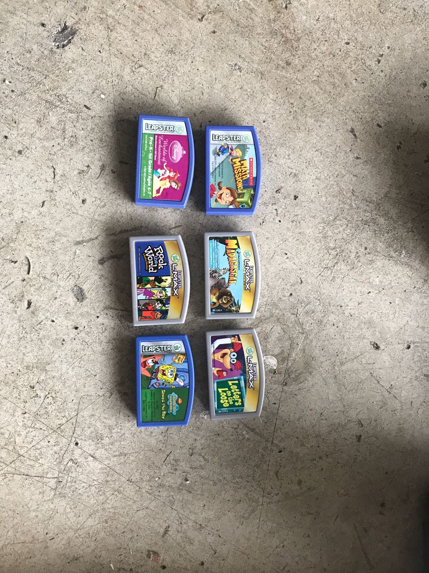 Leapster l-max game cartridges