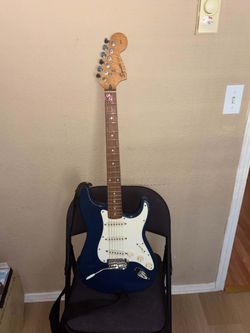 Squier strat