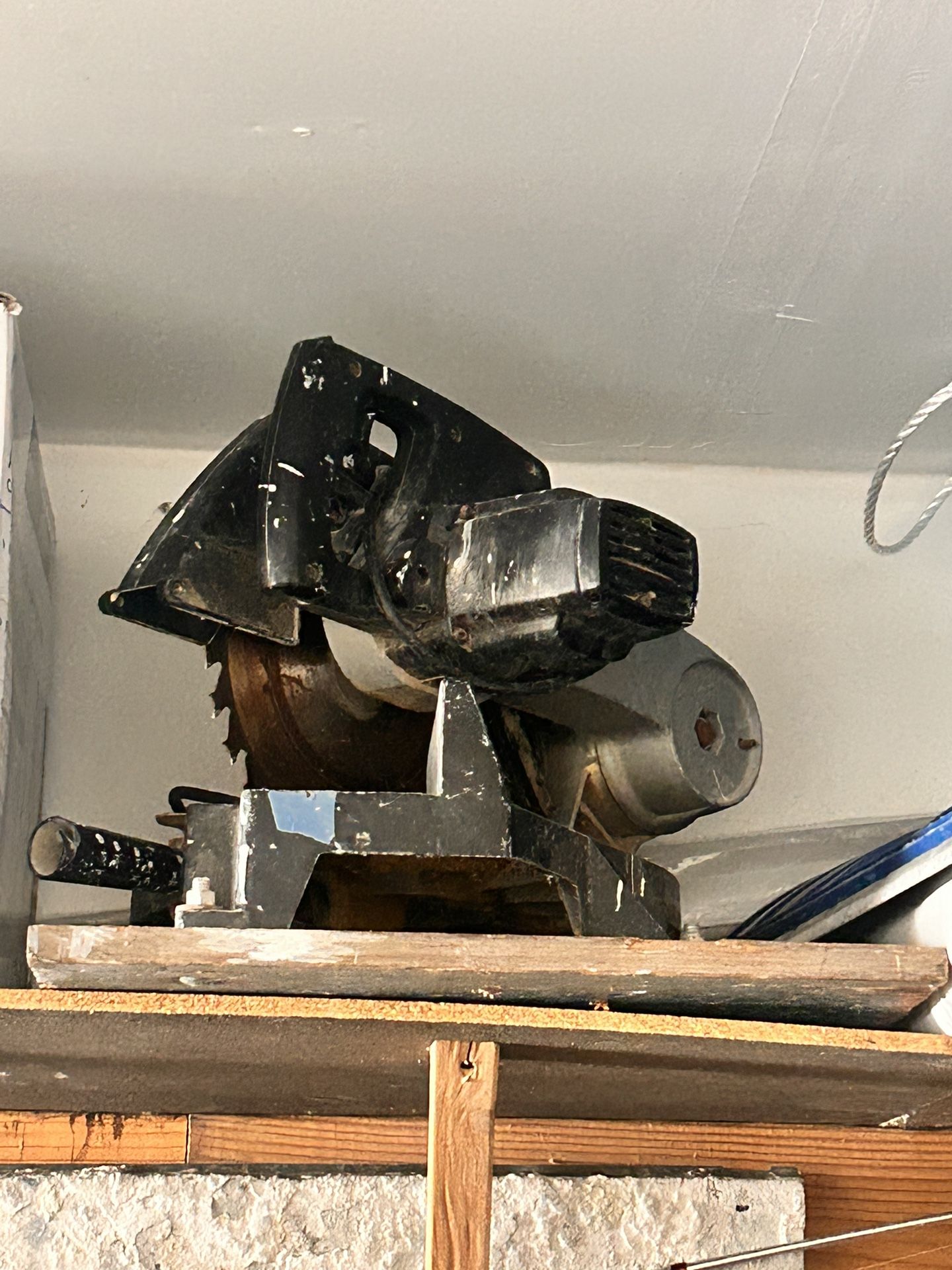Miter Saw