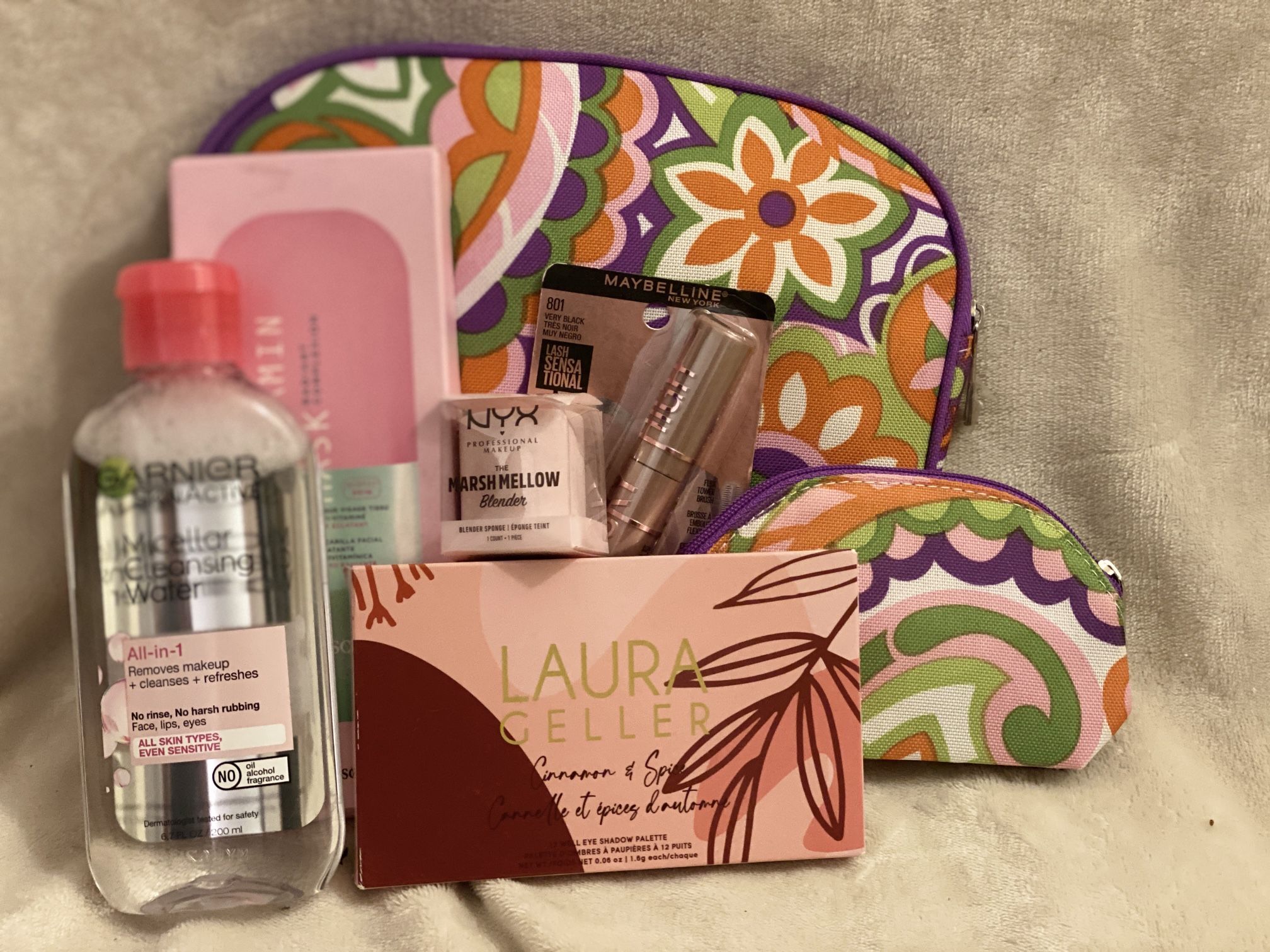 Beauty bundle! Over $100 Value!