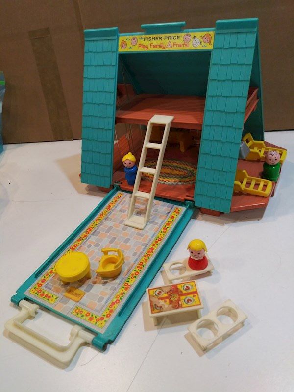 Vintage Fisher Price Little People A Frame House