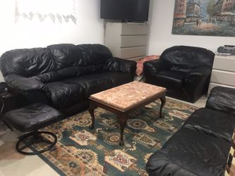 Leather Sofa/Couch
