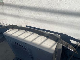 Mercedes w212 Carbon Fiber Car Trunk Spoiler/ Fin/ Wing for Mercedes Benz w212