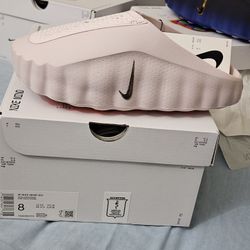 Women Nike Mind Slide (Pearl Pink) Size 8