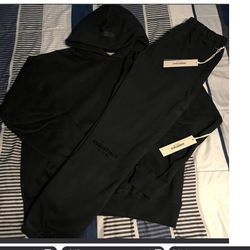 Essentials Fear Of God Sets 
