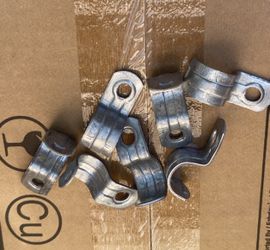 EMT 1/2 Inch - One Hole Strap - 100 Per Bag 