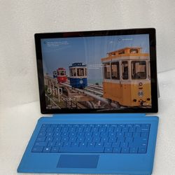 Microsoft Surface Pro 7 1866 12.3” 8GB RAM 128GB SSD i5 1035G4 With Keyboard