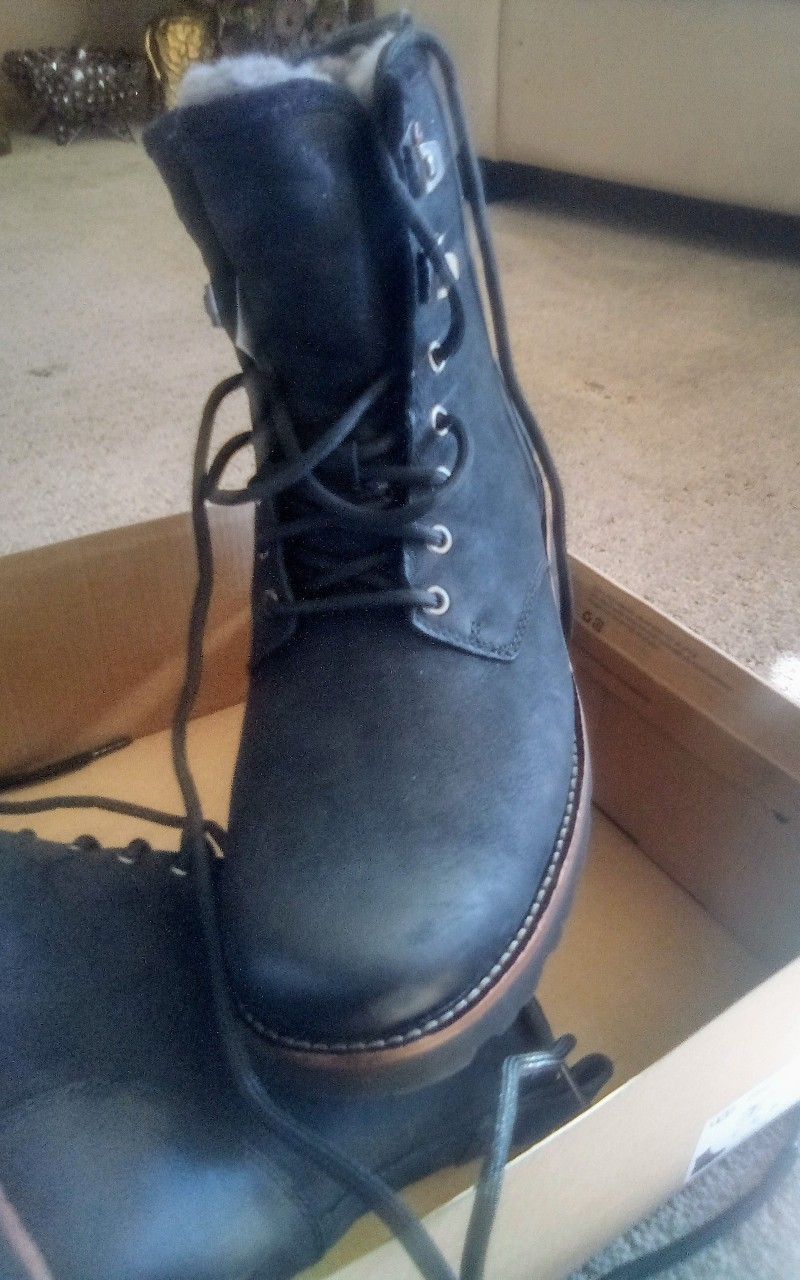 UGG Boots HANNEN