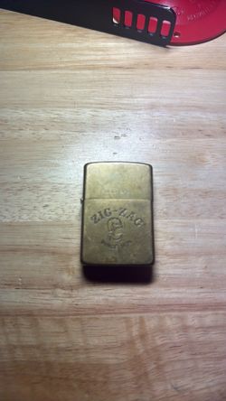 Zigzag zippo