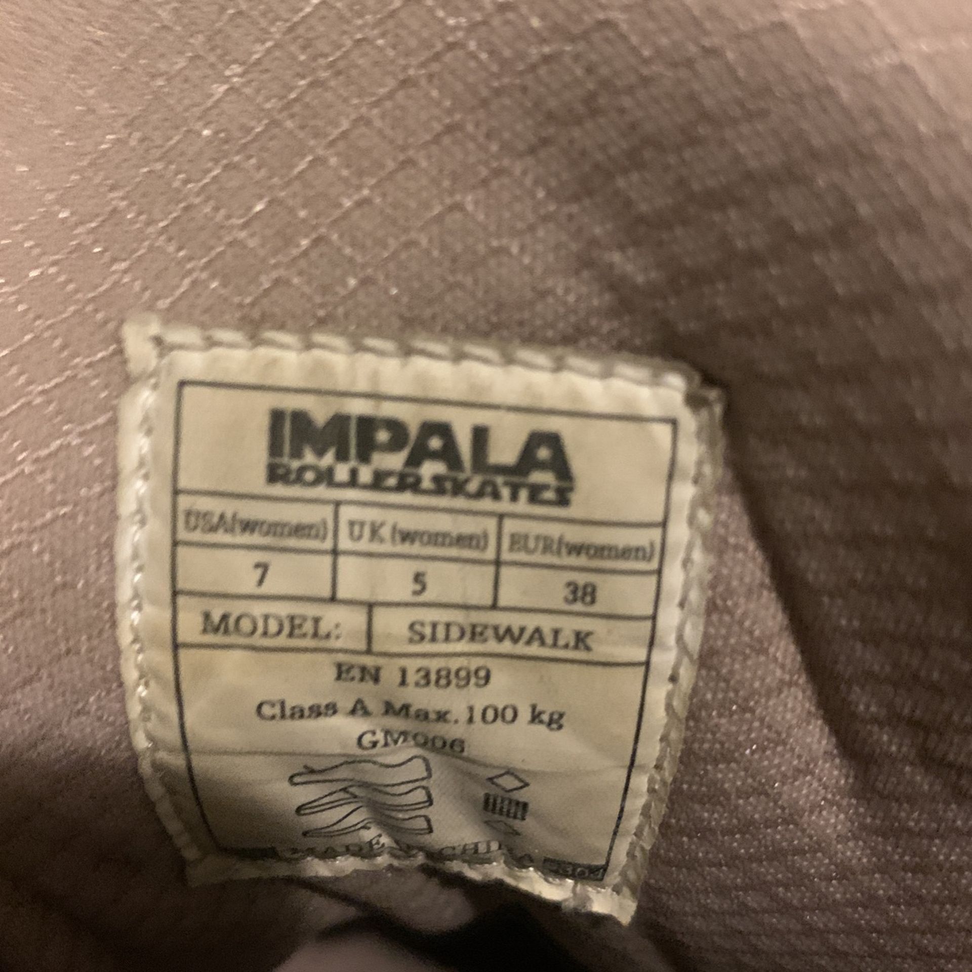 Impala Roller skates Woman Size 7 for Sale in Fresno, CA OfferUp