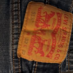 Women's Levi Jeans
