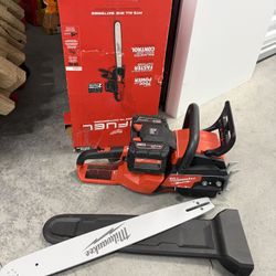 Milwauke  Chainsaw 20v Dual Battery