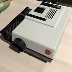 Leica P 150 Projector