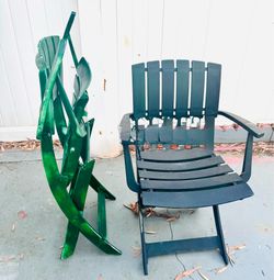 2 plastic folding chairs -