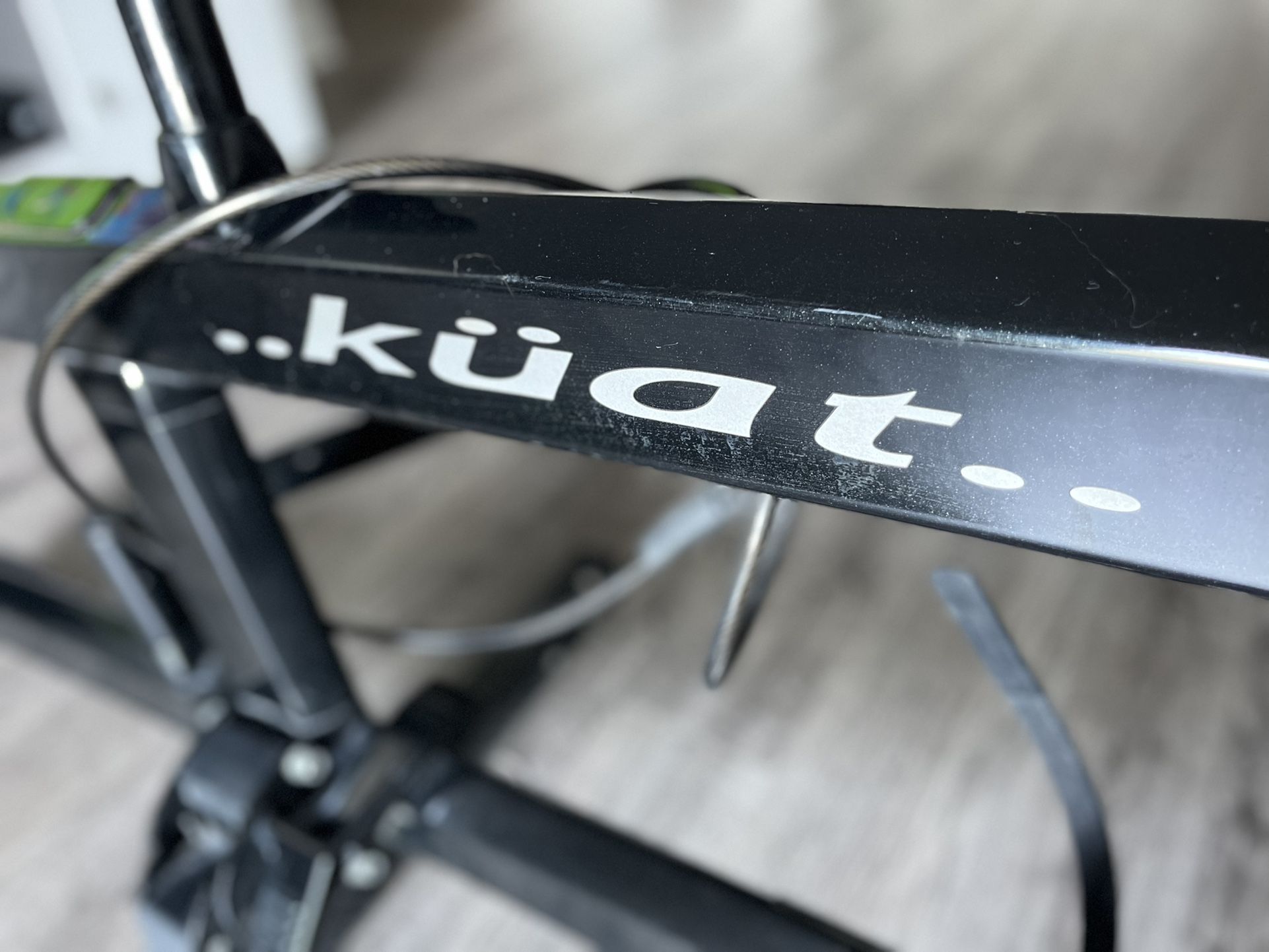 Kuat.. 2 Bicke