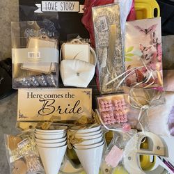 Bunch Of Wedding Decors