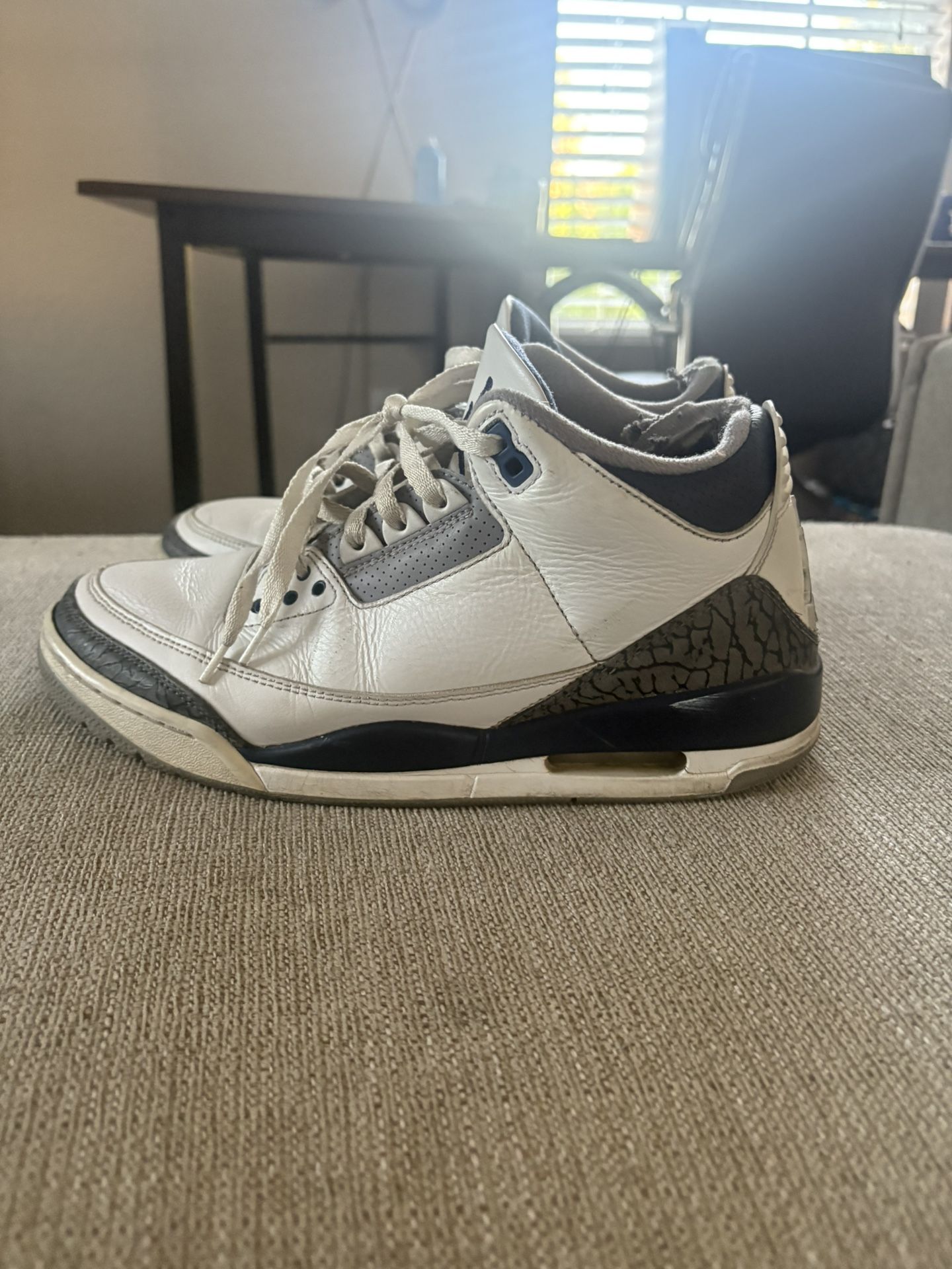 Jordan 3 Midnight Navy
