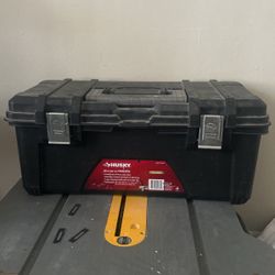 Husky Toolbox 26in