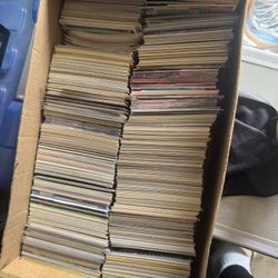 Baseball And Football Collectable Cards