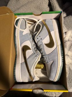 Nike SB Dunk Low. Sean Cliver