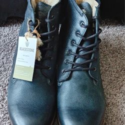 Men's Black Stone Black Chalk Lace Up Boots / Fur Inside 