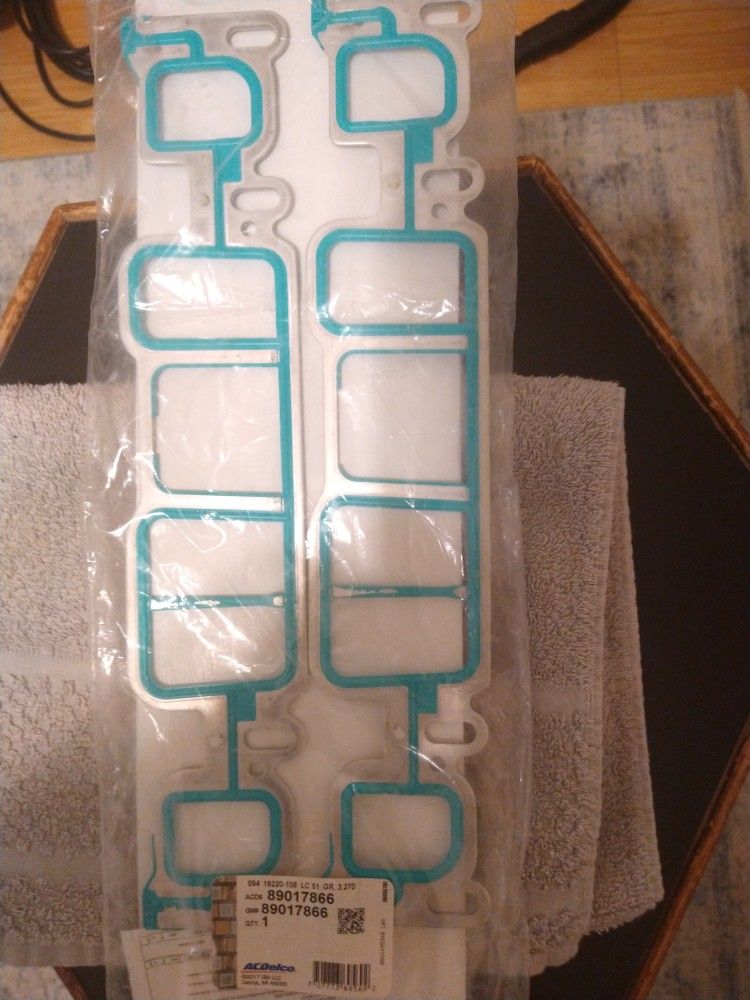 96-03 4.3 V6 Intake Manifold Gaskets
