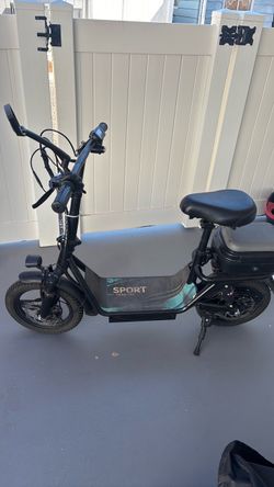 Sport Riding King Electric Scooter with Seat