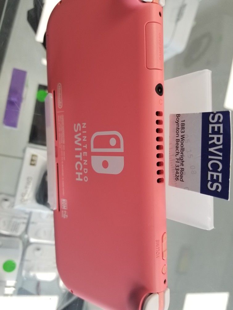 Nintendo Switch Lite 