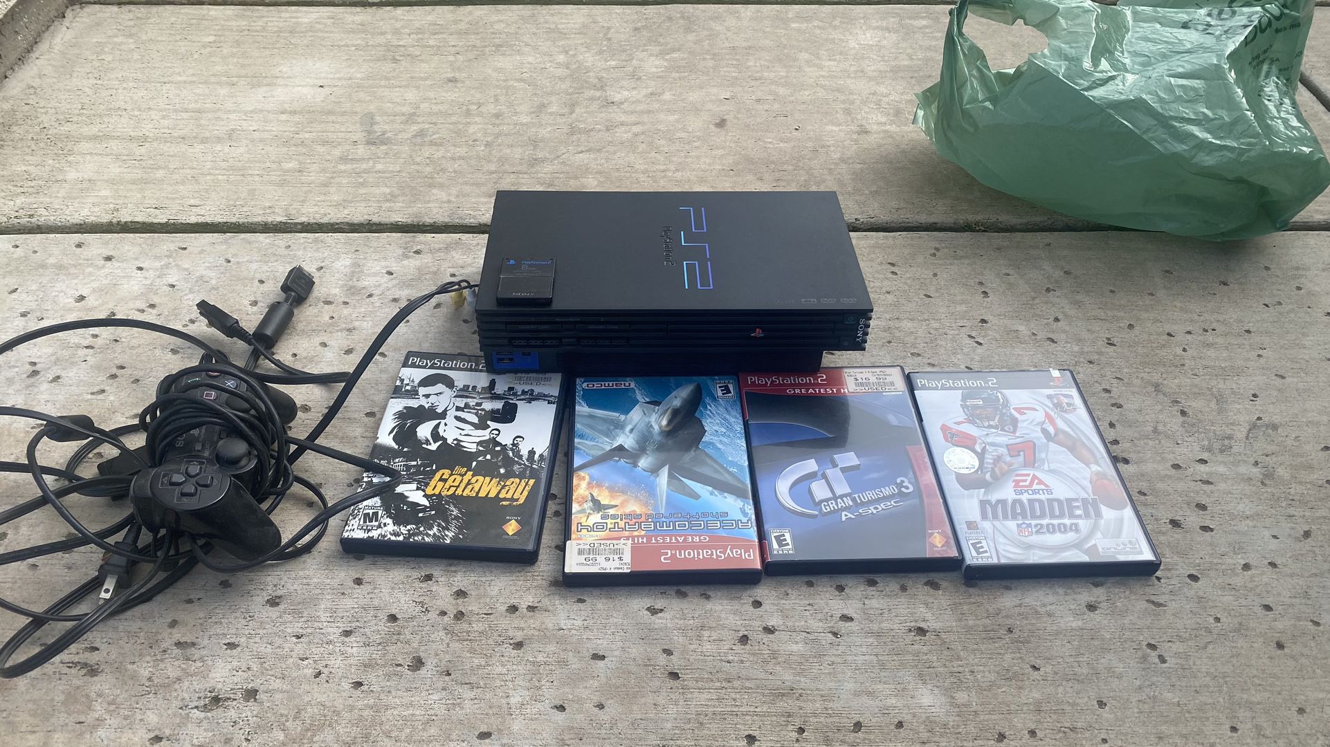 PlayStation 2 With 4 Games And 1 Controller 