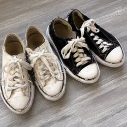 Maison Mihara Black And White Pairs