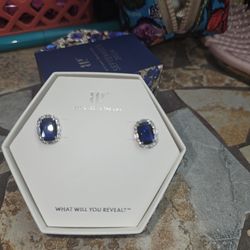 Bomb Party Earrings 