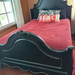 Full Size Bedroom Set, Bed, Dresser, Mirror, Nightstand 