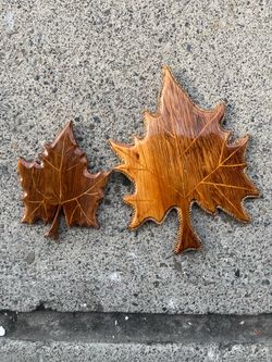 Wooden Maple Leaf for hanging Set of 2