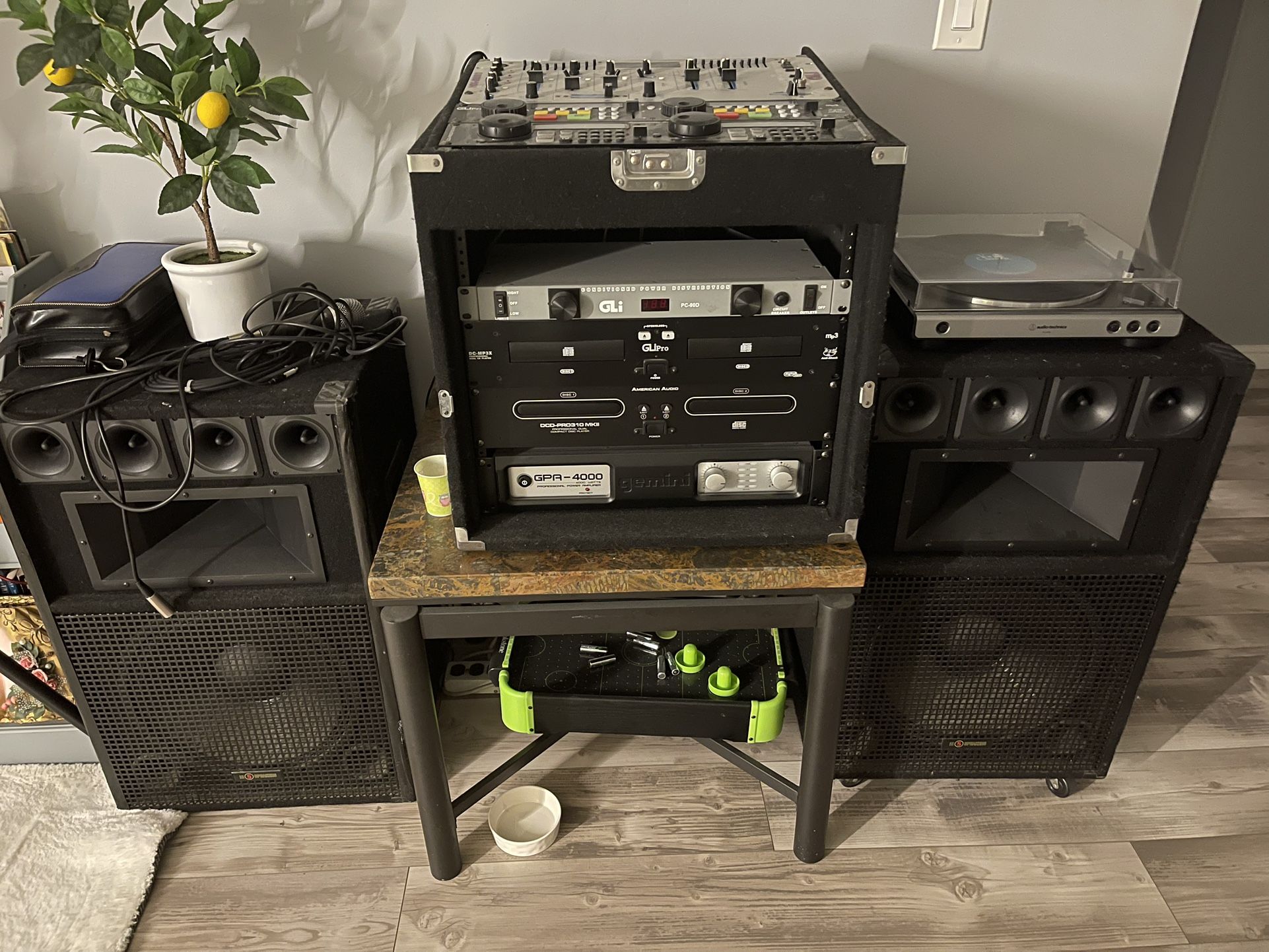 Classic DJ Mixer