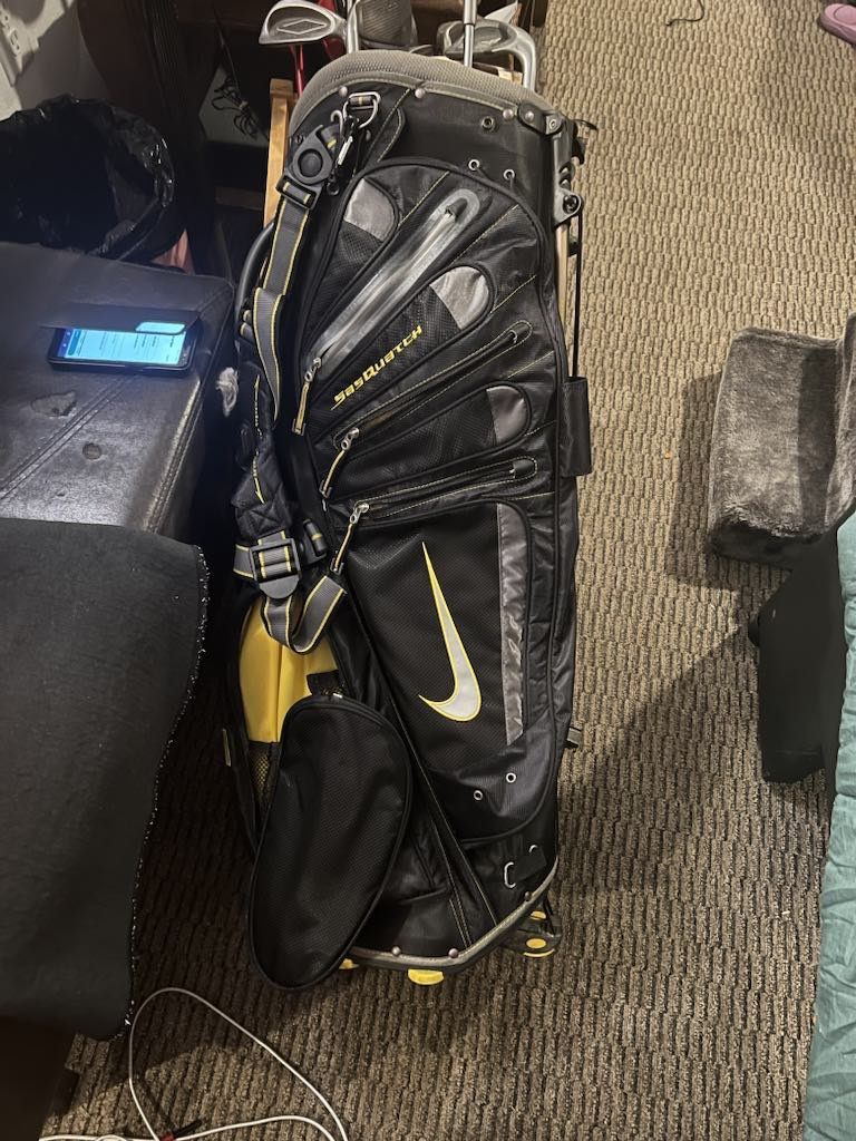 Nike cheap sasquatch bag