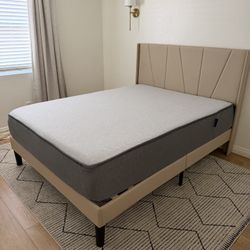 Casper Queen Mattress *NEW*