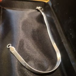 9 inch Silver Herringbone Bracelet stamped 925