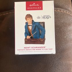 Hallmark 2022 Fantastic Beast Ornament 
