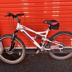 Schwinn Full Suspension Mountain Bike – 26”