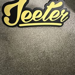 “jeeter” Marijuana Preroll Company Kickstand Foam Stand