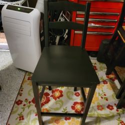 4 IKEA COUNTER HIGHT  STOOLS