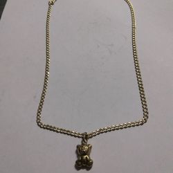 10K Gold Chain With 10K Teddy Bear Gold Pendant Chain Lent 16 1/2 Use
