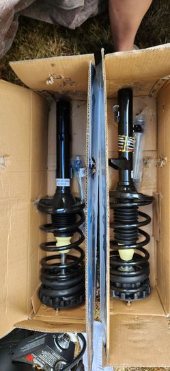 Brand  new DETROIT Axle Complete Loaded Strut