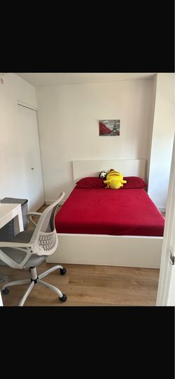 Move out sale