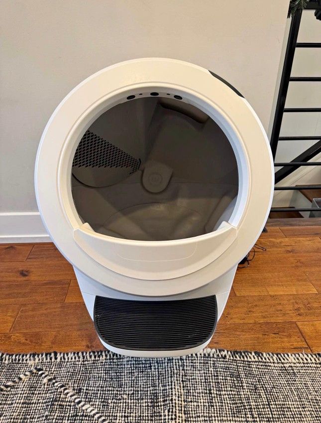 Litter Robot 4 With Free Liners and Litter Mats