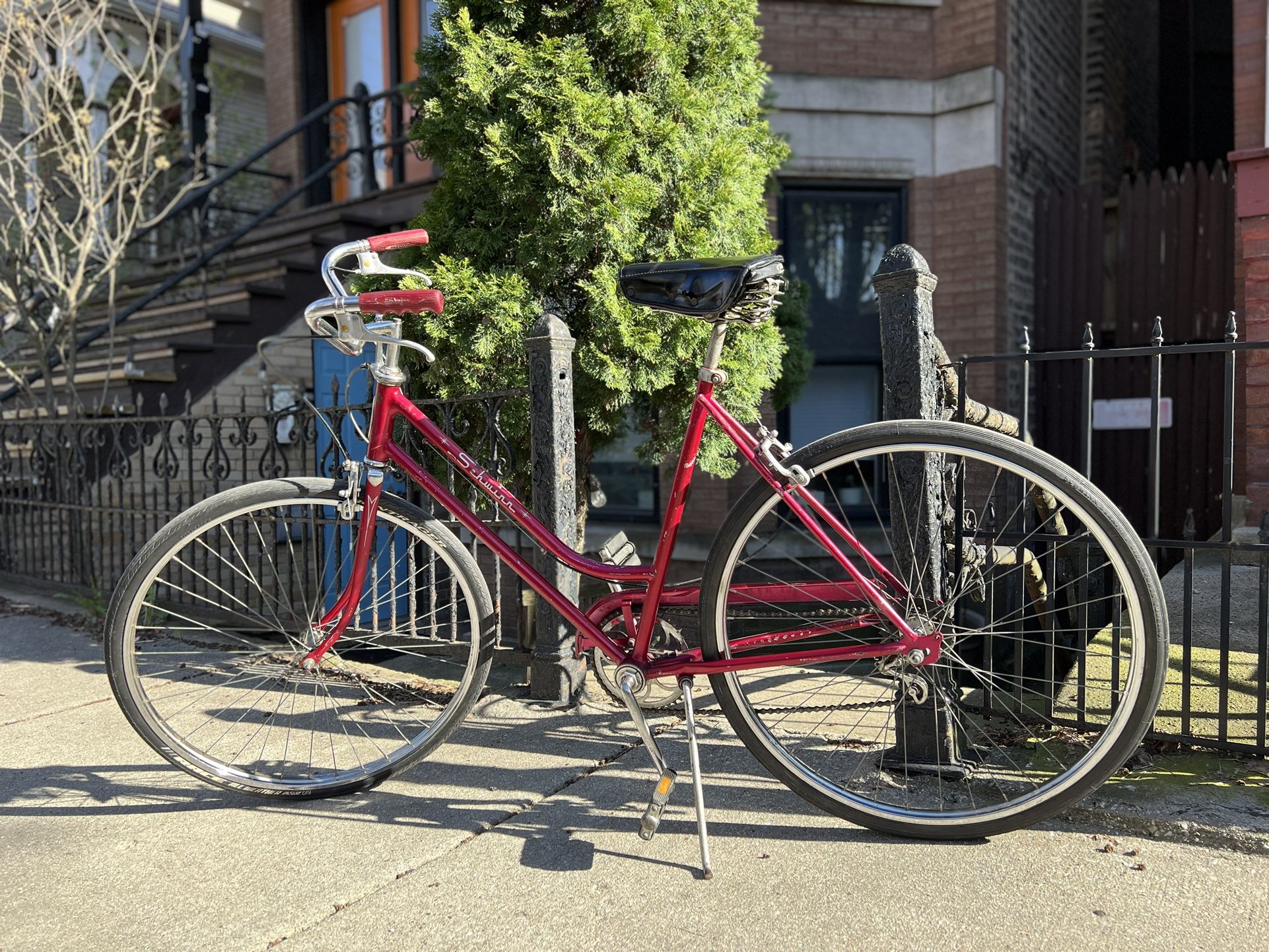 VINTAGE SCHWINN COLLEGIATE