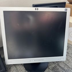 HP L1906 19.0-inch 1280 x 1024 75Hz TFT Active Matrix Anti-glare Flat Panel LCD Display