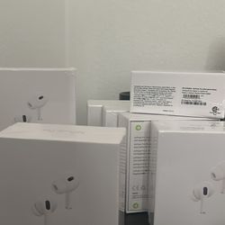 AirPods Pro 2 (USB-C) 